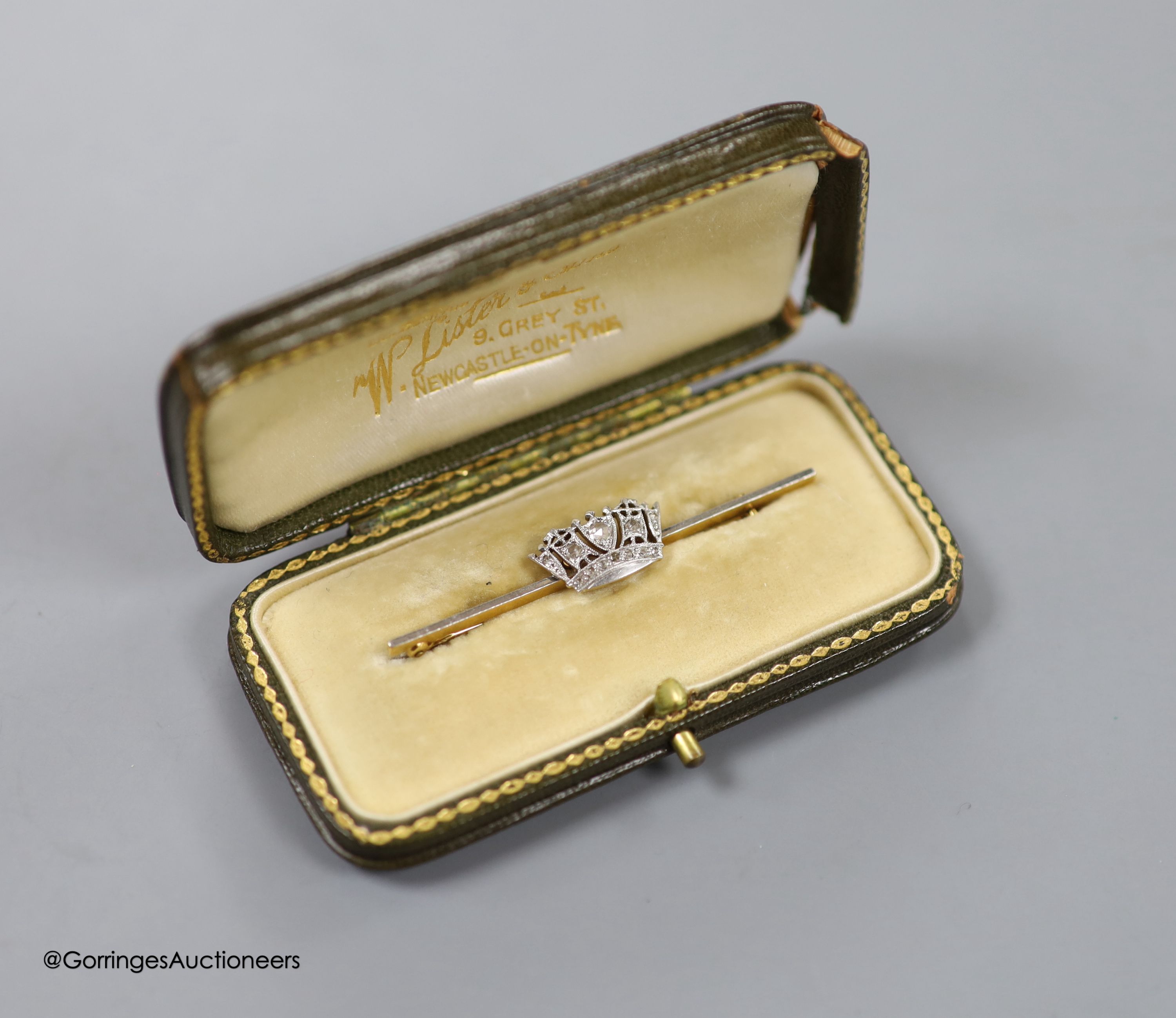 A 15ct yellow and white gold and diamond Royal Naval sweetheart brooch, 49mm, gross 3.5 grams.
